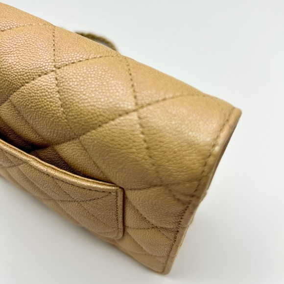 Chanel WOC 19S Iridescent Beige Caviar Leather with Gold Hardware 27xx - Picture 8 of 15